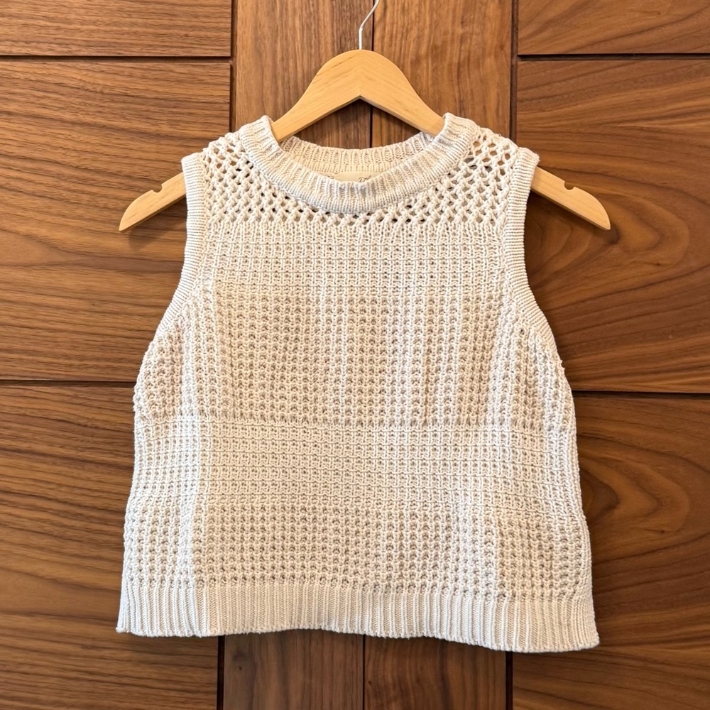 Universal Thread Open Knit Cream Cropped Sweater Vest Women's Small